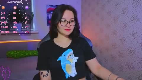 EsterPlayful online show from October 16, 9:56 am