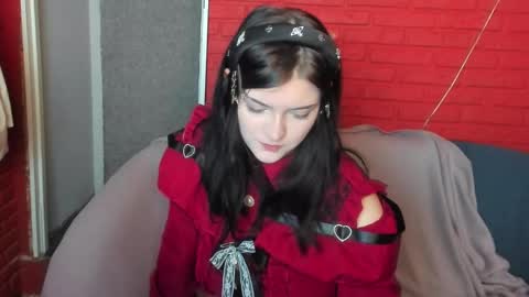 Ester  online show from April 10, 3:51 pm