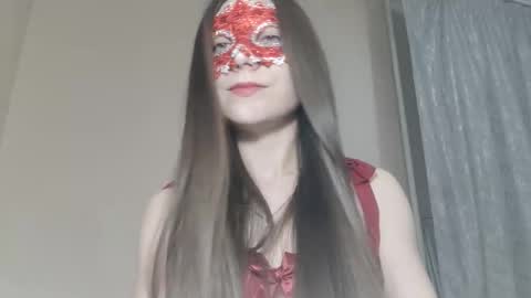 estherphillips online show from January 11, 11:48 am