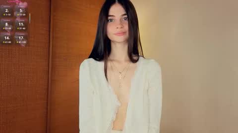 Mary online show from November 4, 8:19 am