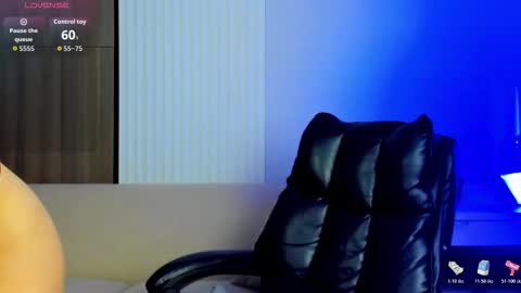 Eva online show from November 29, 1:31 am