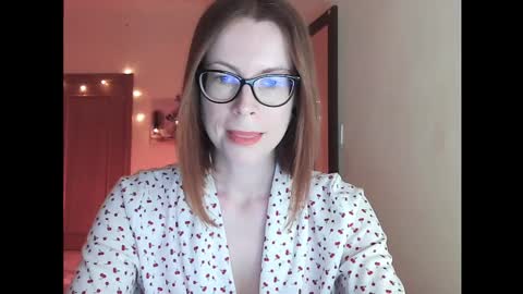 Eva online show from October 16, 7:49 pm