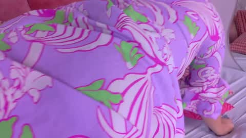 EVA DAEMON  online show from March 29, 12:26 pm