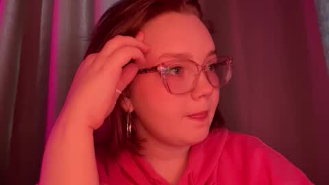 eva_kittenn online show from November 30, 10:30 am