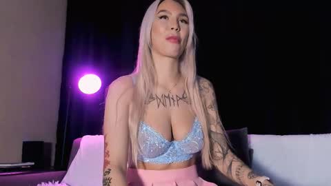 Eva online show from December 3, 6:38 am