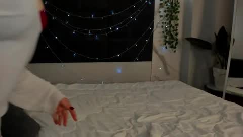Eva online show from May 19, 1:56 am