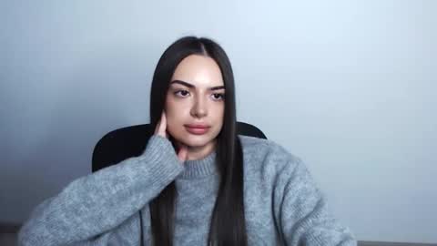 Eva online show from November 19, 1:44 pm