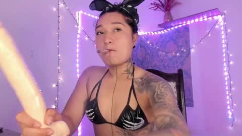 Eva  online show from March 5, 10:00 am