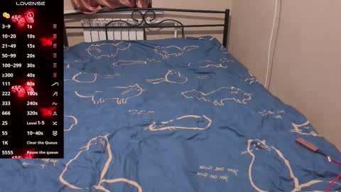 Eva online show from December 4, 1:57 pm