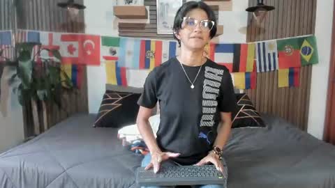 Eva online show from June 25, 12:18 pm