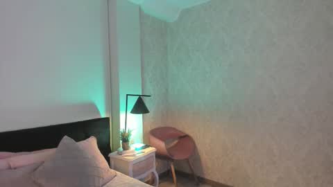 julieth online show from October 24, 12:56 pm