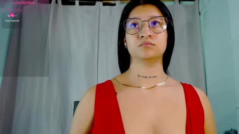 Evah Lee online show from February 2, 5:17 am