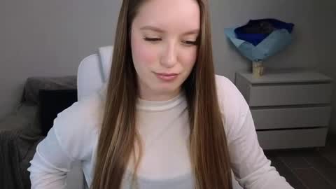 Eva online show from March 1, 4:22 pm