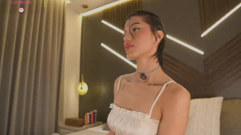 Eva Moretti online show from April 29, 6:24 pm