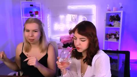 Eva  online show from February 9, 12:30 pm