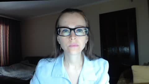 YourMistress online show from April 13, 8:59 am