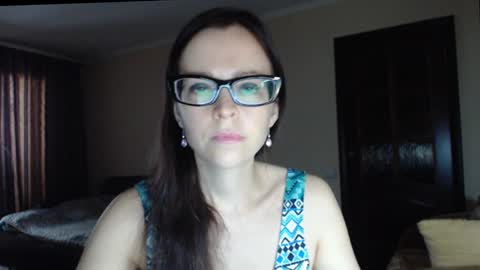 YourMistress online show from November 11, 8:55 am