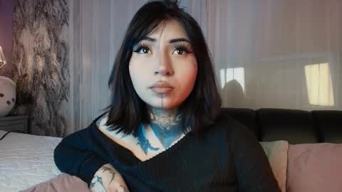 Eva online show from December 5, 8:21 pm