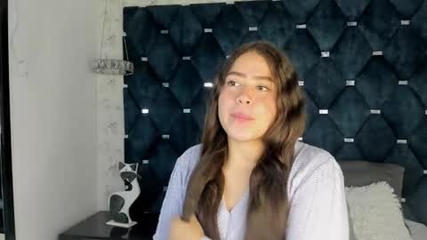 evangely_fox online show from December 1, 4:38 am