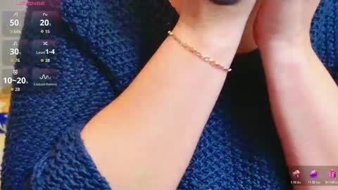 evasinclairr online show from December 17, 5:11 am