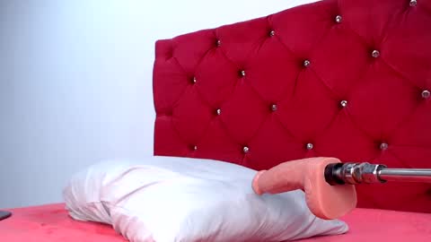 Eva    Instagram evasummer 1 online show from April 3, 6:00 am