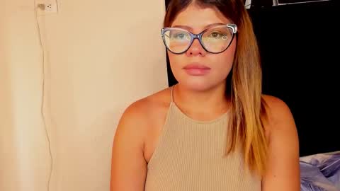 Eve collen online show from November 20, 2:51 pm