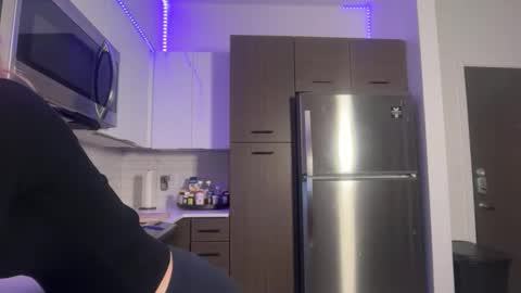 evebrooksss online show from November 17, 5:19 am