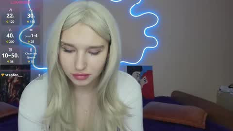 Evelina online show from March 7, 1:20 am