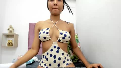 evelyn_morgan1 online show from October 25, 12:51 am