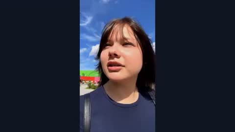 Evelyn Velvet online show from June 25, 10:51 am