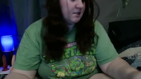 Evelyn Vanderbilt online show from November 17, 1:56 pm