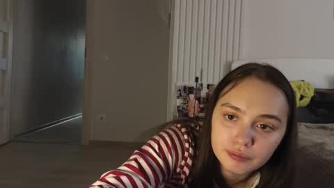 evi_woow online show from March 17, 8:46 pm