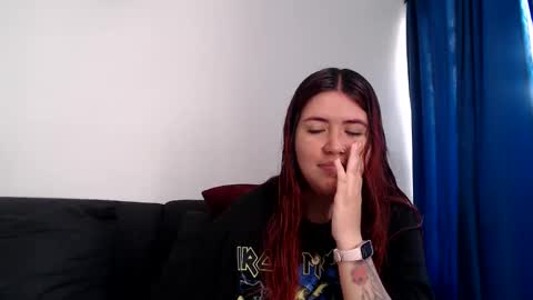 evilheart_69 online show from December 16, 6:47 pm