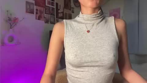 Angela online show from September 28, 1:05 pm