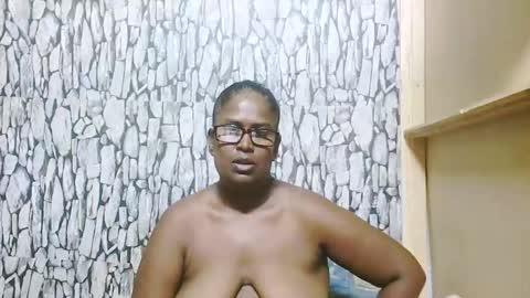 exotic_indian95 online show from February 12, 7:59 pm