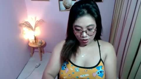 exoticrachel online show from October 13, 12:30 pm