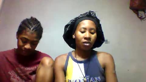faiqua95 online show from April 17, 6:04 am