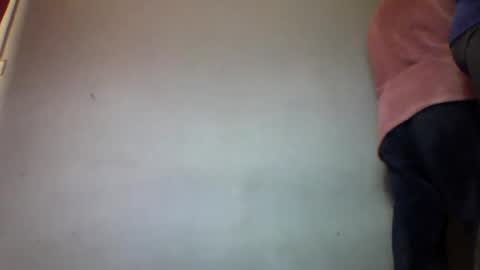 faiqua95 online show from April 23, 3:36 am
