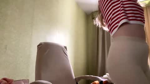 Ilona online show from December 28, 9:09 am