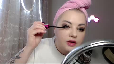 Jewell online show from December 2, 6:08 pm