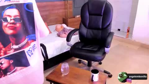 Megan    630  1330 -5 online show from November 28, 1:03 pm