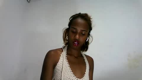 fallinah01 online show from July 28, 7:39 pm