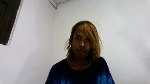 fallinah01 online show from July 19, 8:38 am