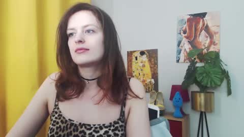 Snapshot of fancynadine chatting on January 17, 6:26 am Nadine online show from January 17, 6:26 am