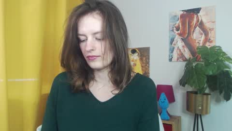 Nadine online show from November 17, 7:42 am