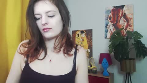 Snapshot of fancynadine chatting on March 7, 6:13 am Nadine online show from March 7, 6:13 am