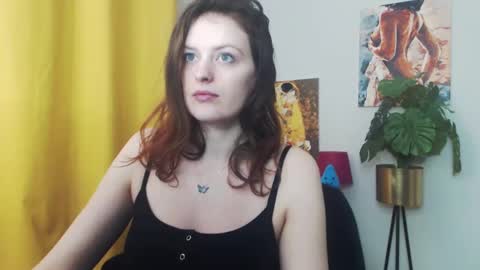 Snapshot of fancynadine chatting on January 15, 6:22 am Nadine online show from January 15, 6:22 am