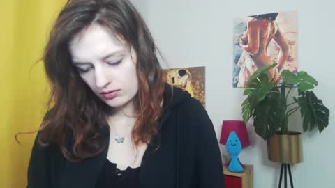 Snapshot of fancynadine chatting on March 10, 6:16 am Nadine online show from March 10, 6:16 am