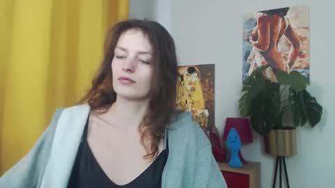 Snapshot of fancynadine chatting on September 9, 4:45 am Nadine online show from September 9, 4:45 am