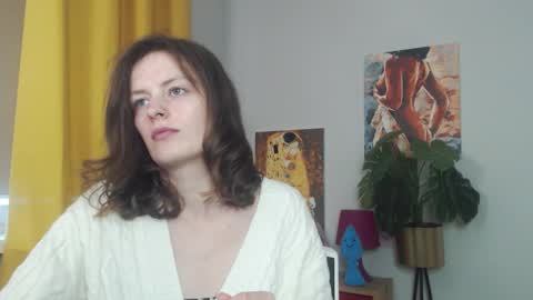 Snapshot of fancynadine chatting on October 13, 6:05 am Nadine online show from October 13, 6:05 am